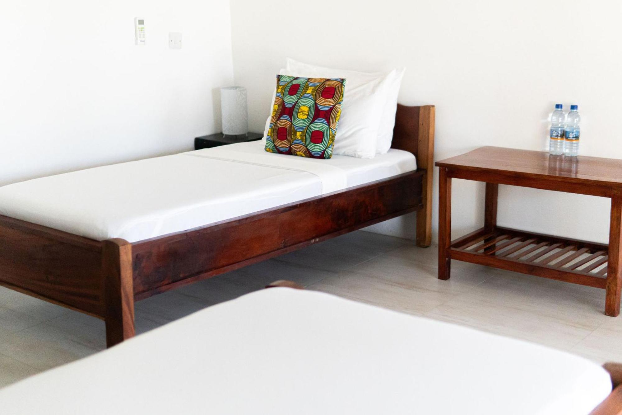 Jaribu Beach Hotel Paje Bilik gambar